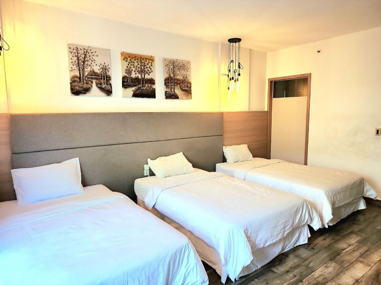 Chilchill Hotel Riverside Πνομ Πενχ Εξωτερικό φωτογραφία