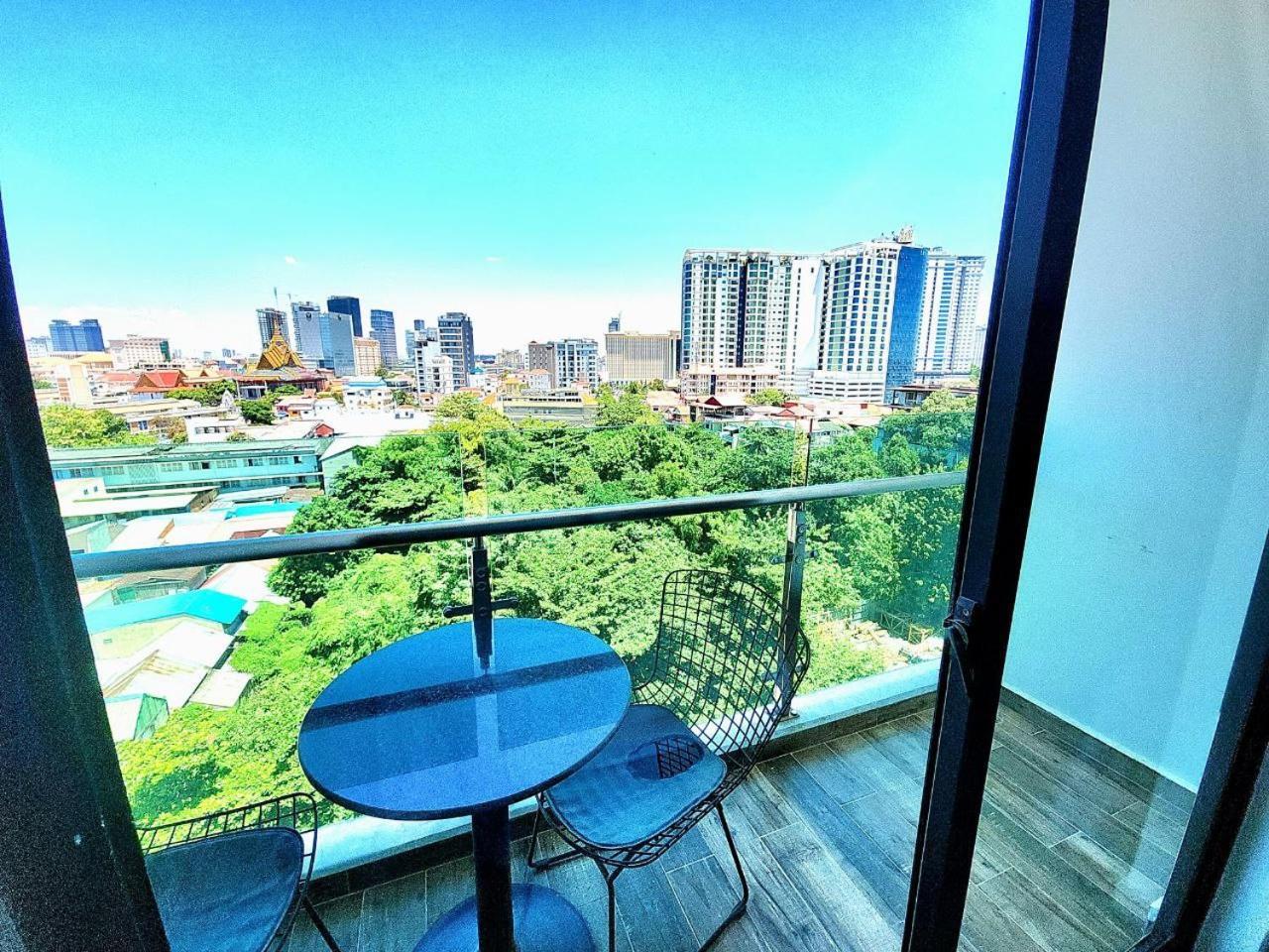 Chilchill Hotel Riverside Πνομ Πενχ Εξωτερικό φωτογραφία